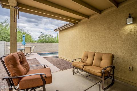 7541 E Kinnison Wash Loop, Tucson, AZ 85730 photo 8