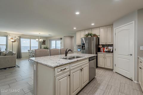 7541 E Kinnison Wash Loop, Tucson, AZ 85730 photo 19