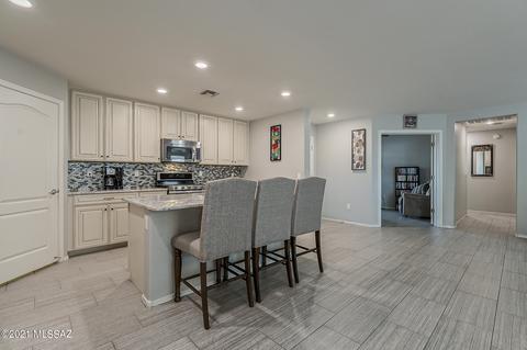 7541 E Kinnison Wash Loop, Tucson, AZ 85730 photo 17