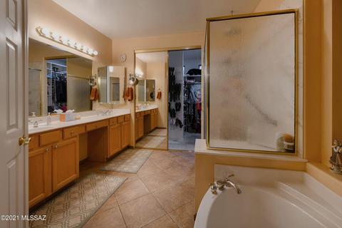 7788 E Whileaway Pl, Tucson, AZ 85750 photo 18