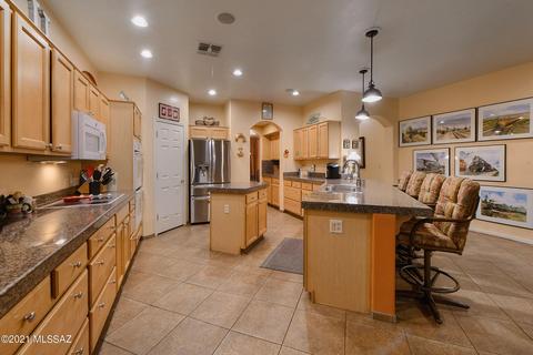 7788 E Whileaway Pl, Tucson, AZ 85750 photo 13