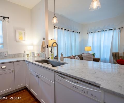 2202 E 1st St, Tucson, AZ 85719 photo 1