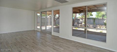 8133 E 4th Pl, Tucson, AZ 85710 photo 18
