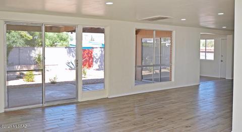 8133 E 4th Pl, Tucson, AZ 85710 photo 17