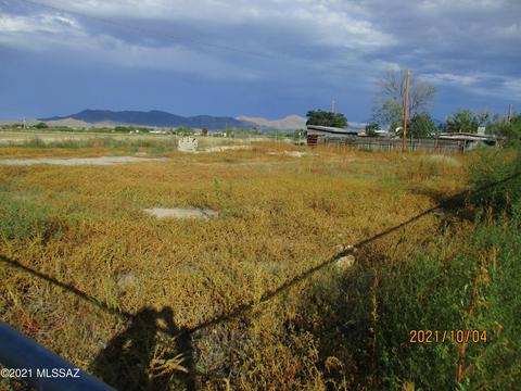 671 N Tucson Ave, Willcox, AZ 85643 photo 2