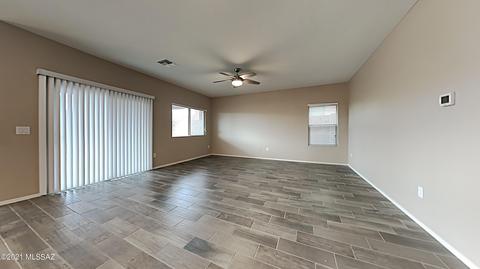 8865 E Abrams Loop, Tucson, AZ 85710 photo 4