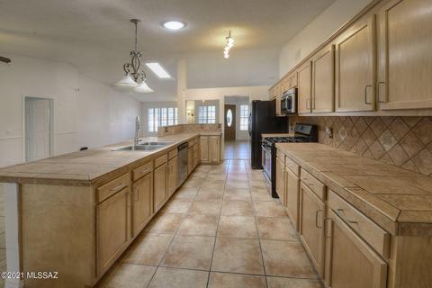 6135 S Bufkin Dr, Tucson, AZ 85746 photo 5