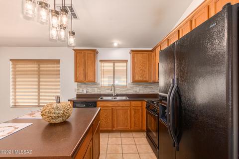 6372 E Garden Stone Dr, Tucson, AZ 85756 photo 11