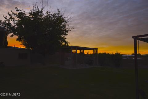9830 E Celeste Dr, Tucson, AZ 85730 photo 4