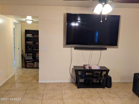 7926 E Beverly St, Tucson, AZ 85710 photo 13