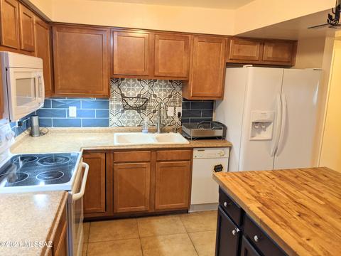 7926 E Beverly St, Tucson, AZ 85710 photo 7