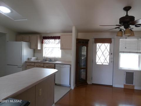 1071 E Sonora Verde Dr, Benson, AZ 85602 photo 17