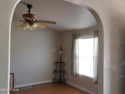 1071 E Sonora Verde Dr, Benson, AZ 85602 photo 11