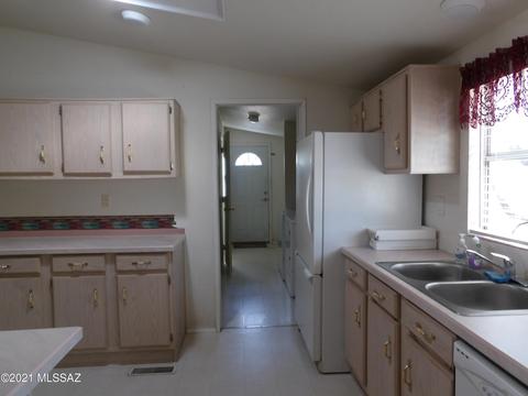 1071 E Sonora Verde Dr, Benson, AZ 85602 photo 18