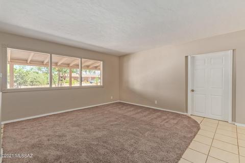 6550 E Fordham Dr, Tucson, AZ 85710 photo 8