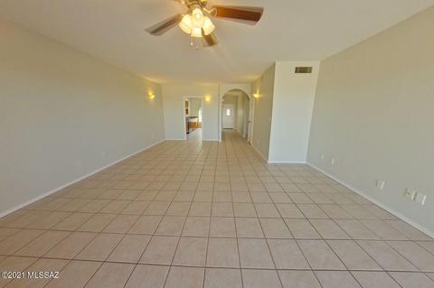 511 E Savannah St, Vail, AZ 85641 photo 5