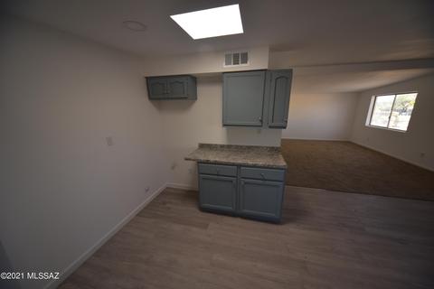 902 E 31st St, Tucson, AZ 85713 photo 9