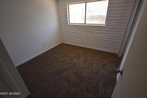 902 E 31st St, Tucson, AZ 85713 photo 12
