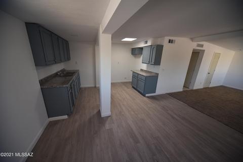 902 E 31st St, Tucson, AZ 85713 photo 7