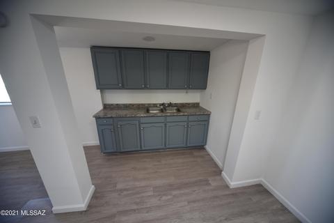 902 E 31st St, Tucson, AZ 85713 photo 8