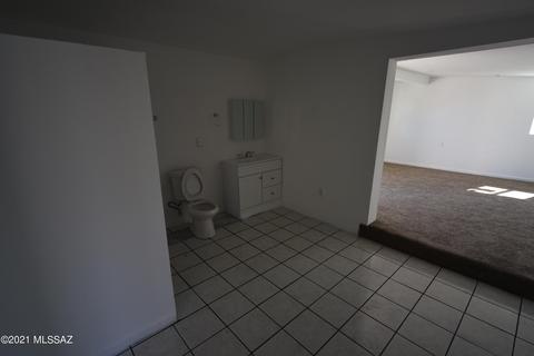 902 E 31st St, Tucson, AZ 85713 photo 17