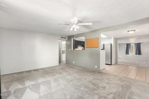 4366 E 28th St, Tucson, AZ 85711 photo 9