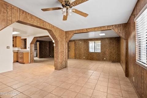 4766 E 26th St, Tucson, AZ 85711 photo 9