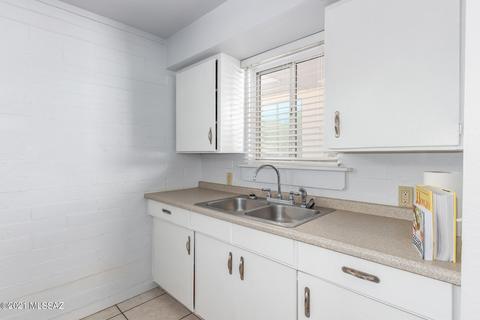 4841 E 3rd St, Tucson, AZ 85711 photo 15