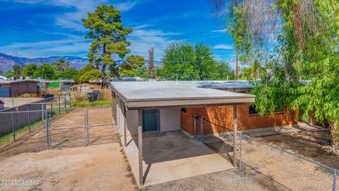 7209 E Sylvane Dr, Tucson, AZ 85710 photo 6