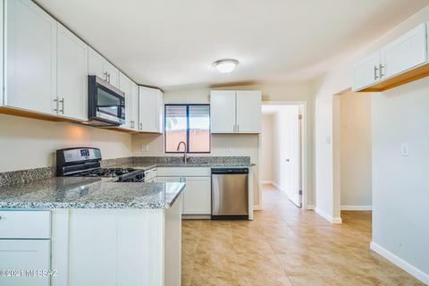 7209 E Sylvane Dr, Tucson, AZ 85710 photo 13