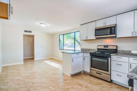 7209 E Sylvane Dr, Tucson, AZ 85710 photo 8