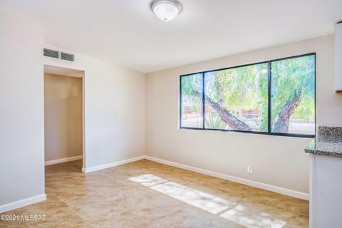 7209 E Sylvane Dr, Tucson, AZ 85710 photo 7