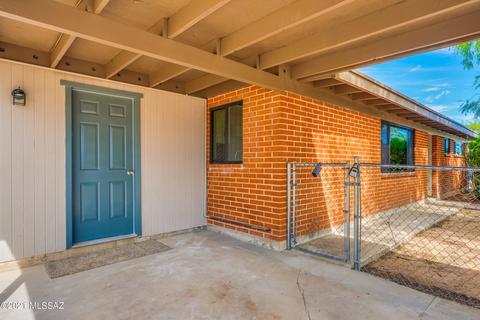 7209 E Sylvane Dr, Tucson, AZ 85710 photo 2