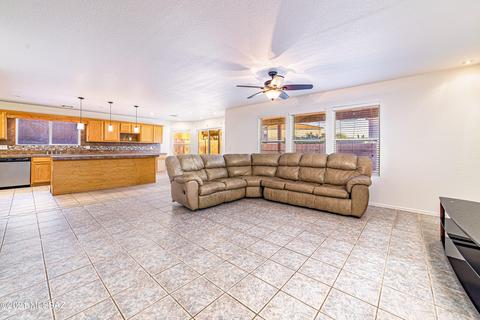 8496 E Va Cortina De Madera, Tucson, AZ 85747 photo 19