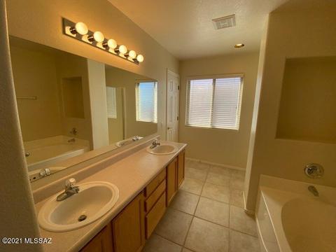 10209 E Desert Mesa Dr, Tucson, AZ 85747 photo 12
