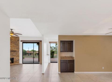 797 E Camino Corrida, Tucson, AZ 85704 photo 9