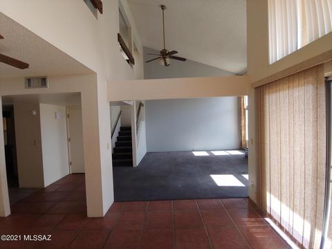 7858 E 3rd St, Tucson, AZ 85710 photo 4
