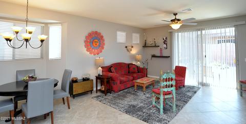 8972 E Wright School Loop, Tucson, AZ 85715 photo 2