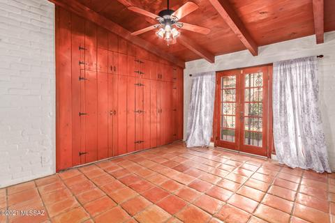 1301 E Lind Rd, Tucson, AZ 85719 photo 14
