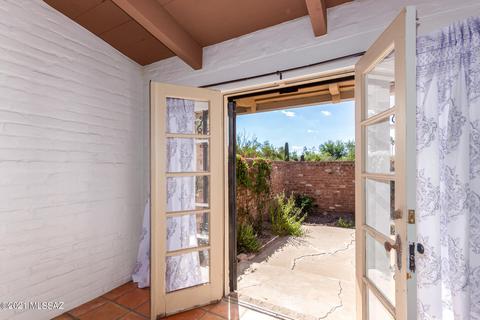 1301 E Lind Rd, Tucson, AZ 85719 photo 33