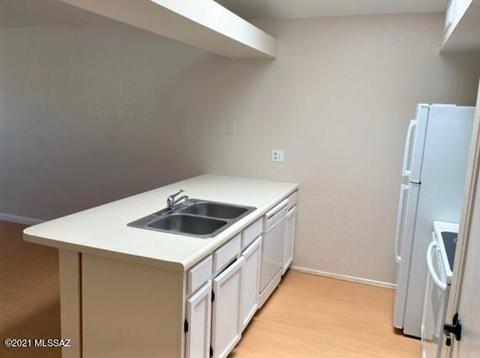 6185 W Greystone Loop, Tucson, AZ 85713 photo 11