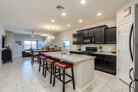 11936 E Becker Dr, Vail, AZ 85641 photo 3