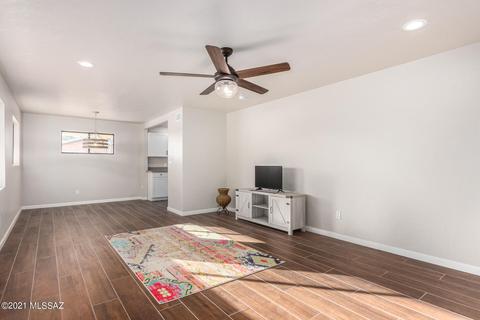 825 E Mitchell Dr, Tucson, AZ 85719 photo 6