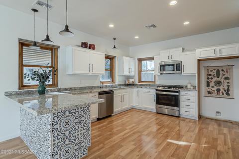 125 E 16th St, Tucson, AZ 85701 photo 9