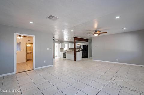 4710 E Hampton St, Tucson, AZ 85712 photo 4