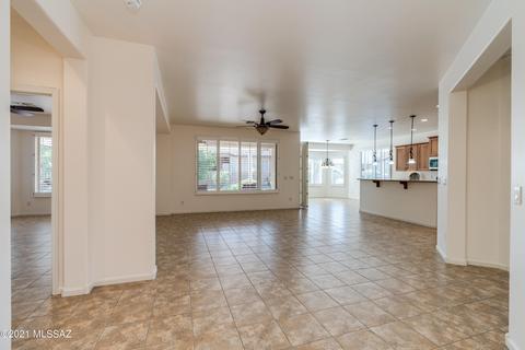 2202 Eager Dr, Green Valley, AZ 85614 photo 7