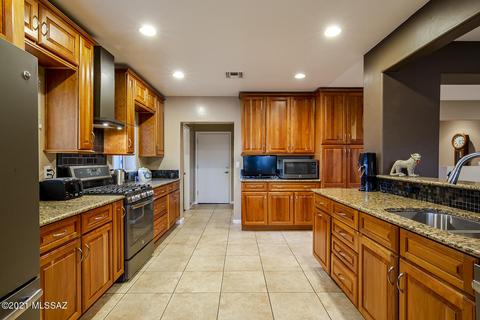 2305 Edison St, Tucson, AZ 85719 photo 9