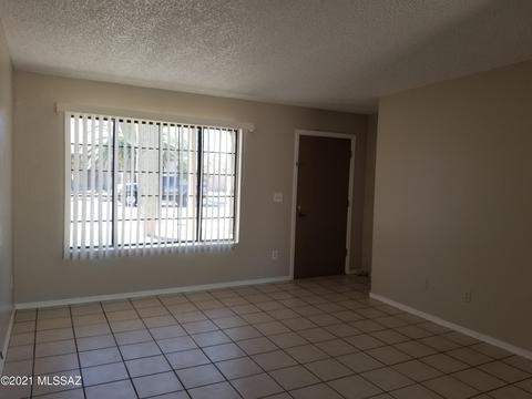 1901 E Canada St, Tucson, AZ 85706 photo 4