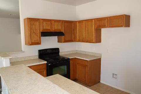 3794 E Felix Blvd, Tucson, AZ 85706 photo 3