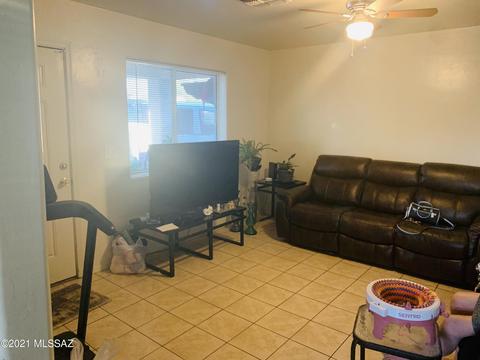 913 E 34th St, Tucson, AZ 85713 photo 4